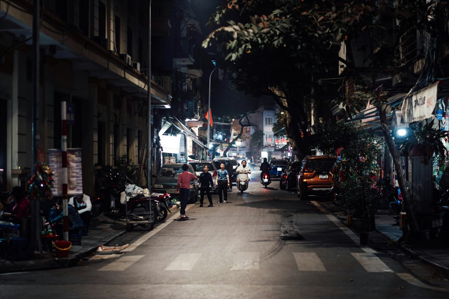 Discover the Best of Hanoi Nightlife: A Complete Guide for Night Owls Discover the Best of Hanoi Nightlife: A Complete Guide for Night Owls